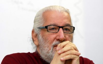 Alfredo Sfeir describes as “a communication dictatorship” the television strip of the plebiscite
